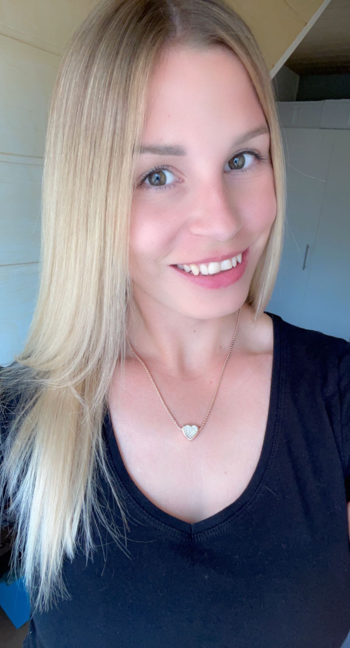 Jessica aus Ober-Olm Haarfarbe: blond (mittel), Augenfarbe: braun-grn, Gre: 168, Deutsch: 0, Englisch: , Franzsisch: , Spanisch:  